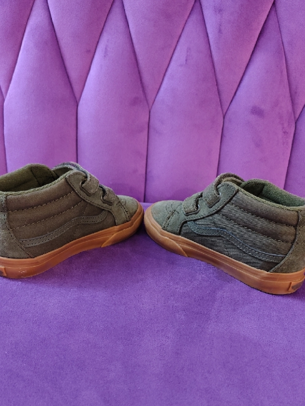 Vans Kids Olive Suede High-Top Sneakers with Gum Sole - Picture 5 of 5